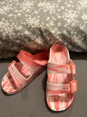 Bobbie Brooks Tie Dye Pink/Cream Look Slides, women’s small 5/6, new